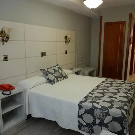 Naranjos Otel 2*
